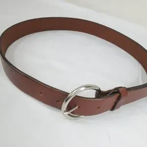 NWT Old Navy 34 Ring Buckle Italian Leather Belt BrownSize 34 (29\